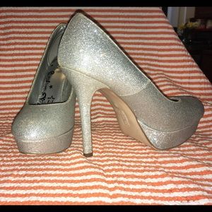 4” silver glitter heels